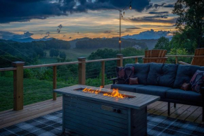 Lux Family Friendly Mountain Home